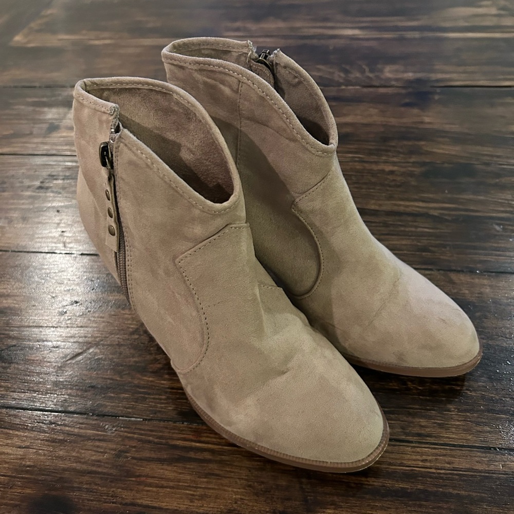 London Rag Womens Suede Ankle Boots Taupe Size 37 - USA 7